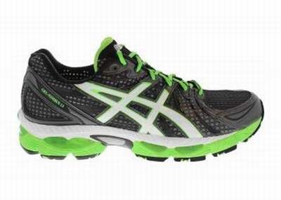 chaussure asics decathlon